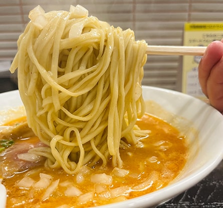 ラーメン屋 ステイゴールドのラーメン写真