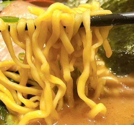 横浜家系らーめん 輝道家のラーメン写真