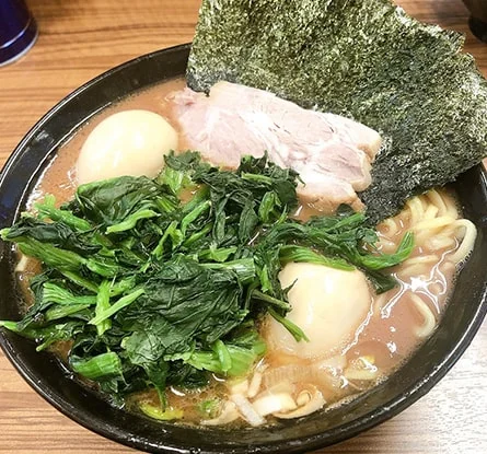 横浜家系らーめん 二代目武道家のラーメン写真