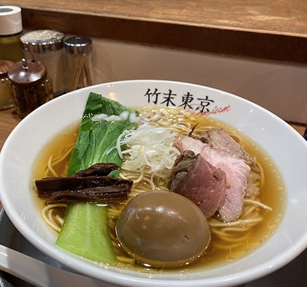 竹末東京Premiumのラーメン写真