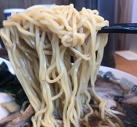 麺屋 かむいのラーメン写真