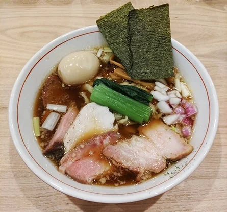 麺処 にし尾のラーメン写真