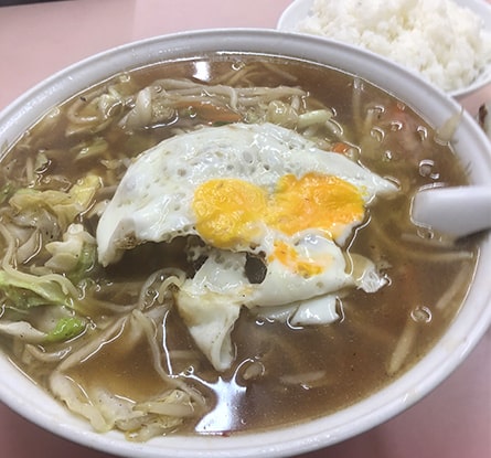 中華料理 味楽のラーメン写真