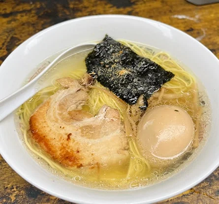 塩そば専門店 桑ばらのラーメン写真