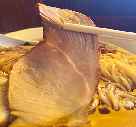 らーめんヒグマ 小千谷本店のラーメン写真