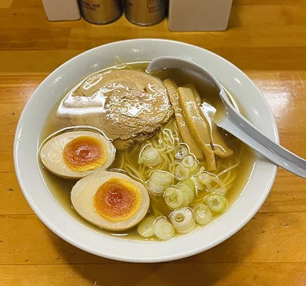 らーめん 太陽のラーメン写真