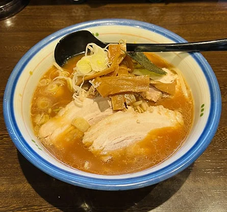 らーめん ポアルのラーメン写真