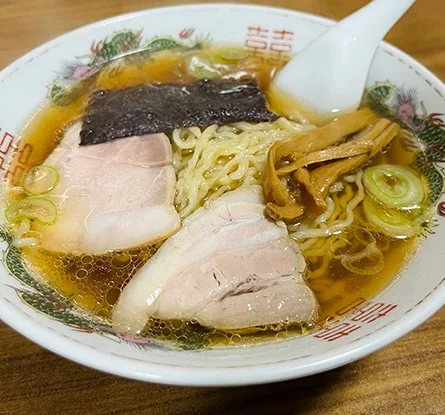 手打らーめん 柳屋のラーメン写真