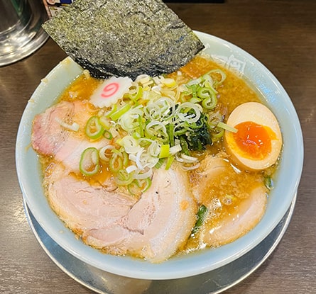 らあめん花月嵐 鷺宮店のラーメン写真