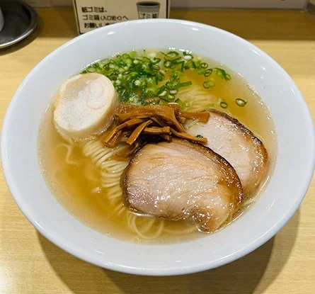 函館塩ラーメン 五稜郭のラーメン写真