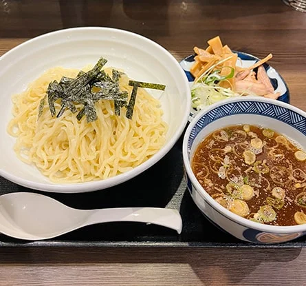 手揉み中華そば 八兵衛のラーメン写真
