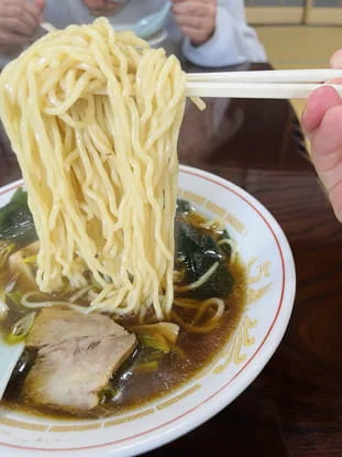 角八食堂のラーメン写真