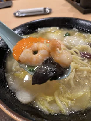 キナレヤのラーメン写真