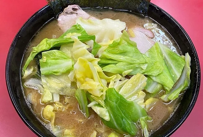 杉田家 本店のラーメン写真